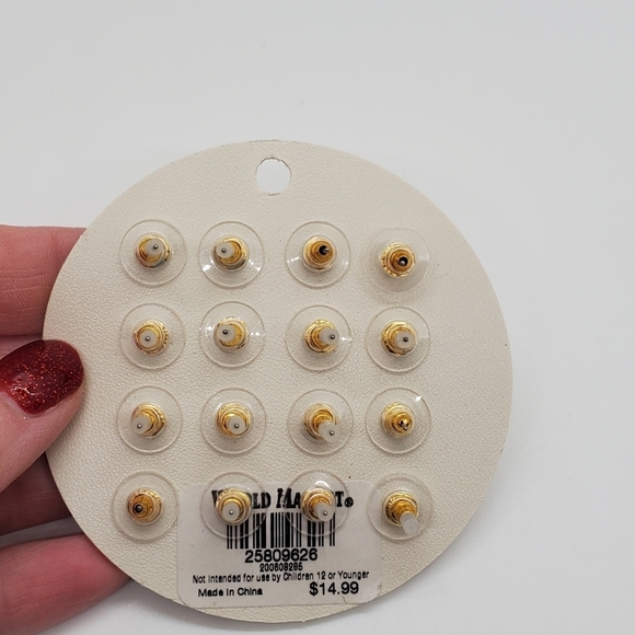 World Market Nickel Free Post Earrings - Picture 2 of 3